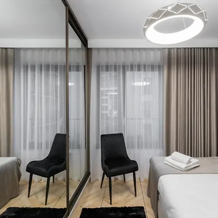 Pychowicka Prestigious Black&cashmere By Bookinghost Apartmán