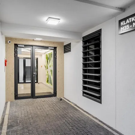 Apartment Pychowicka Prestigious Black&cashmere By Bookinghost Krakow