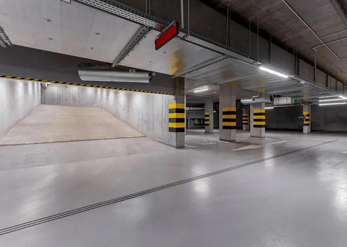 Pychowicka Prestigious Black&cashmere By Bookinghost Kraków