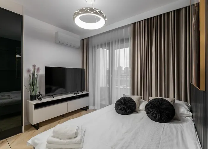 Pychowicka Prestigious Black&cashmere By Bookinghost Apartament