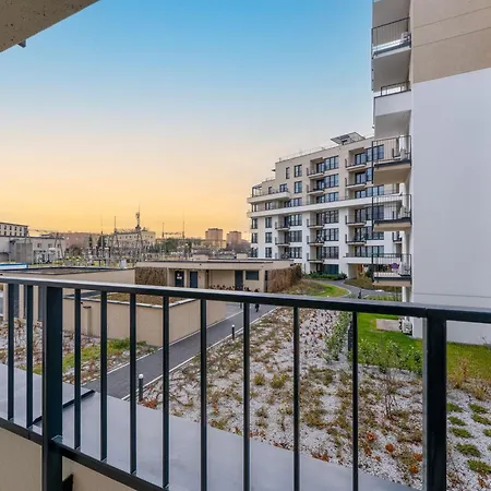 Pychowicka Prestigious Black&cashmere By Bookinghost Appartamento